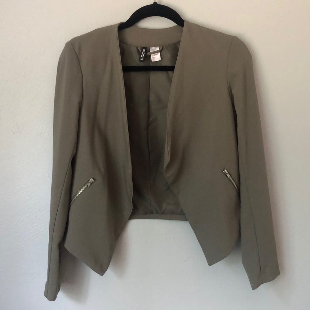 H&M Divided olive cropped blazer with zippers